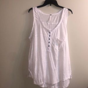 FREE PEOPLE Oversized sleeveless top.